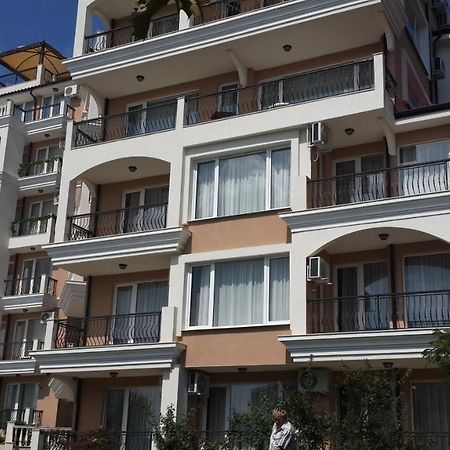 Antorini Apartments Sveti Vlas Bagian luar foto