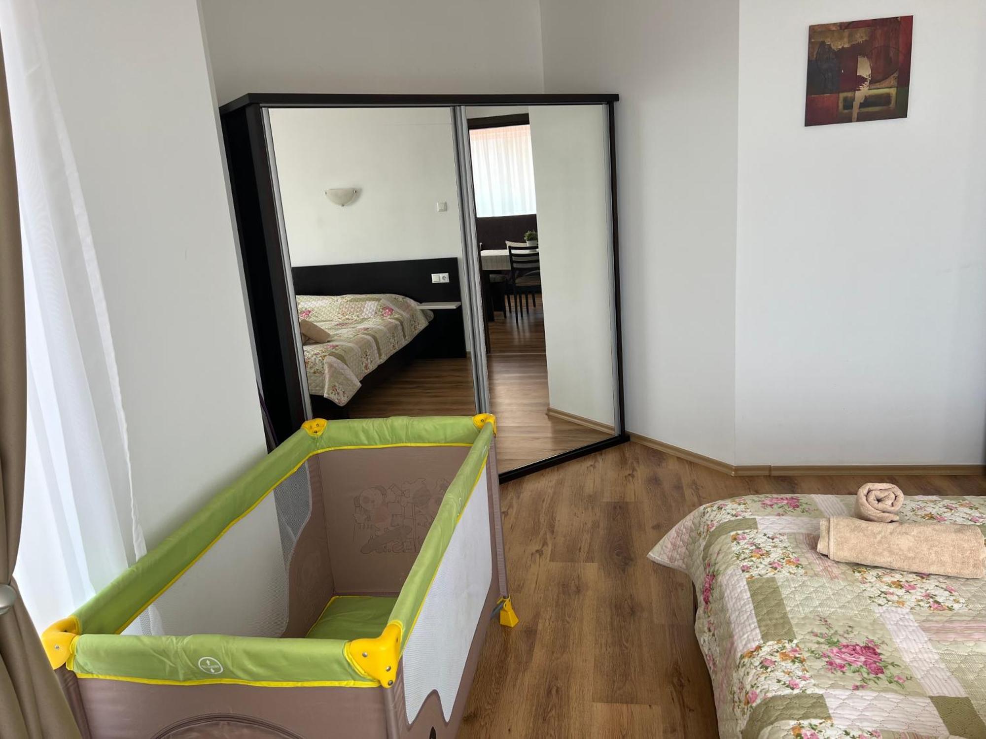 Antorini Apartments Sveti Vlas Bagian luar foto