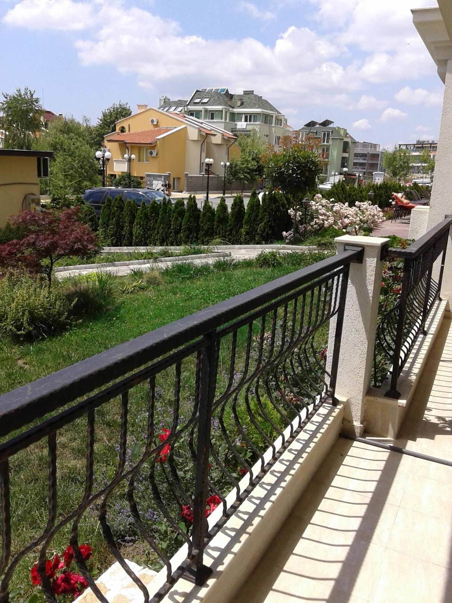 Antorini Apartments Sveti Vlas Ruang foto
