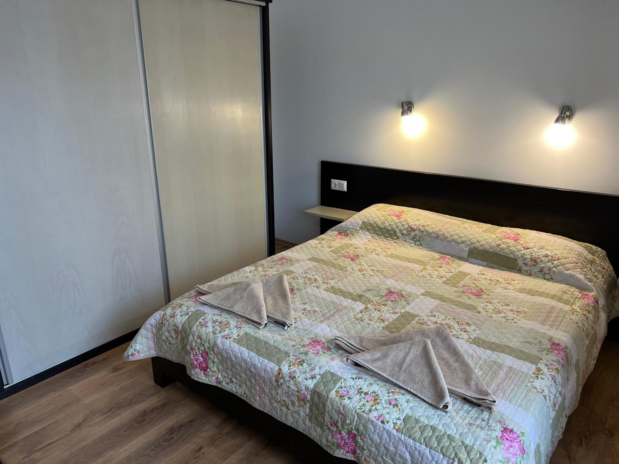 Antorini Apartments Sveti Vlas Bagian luar foto